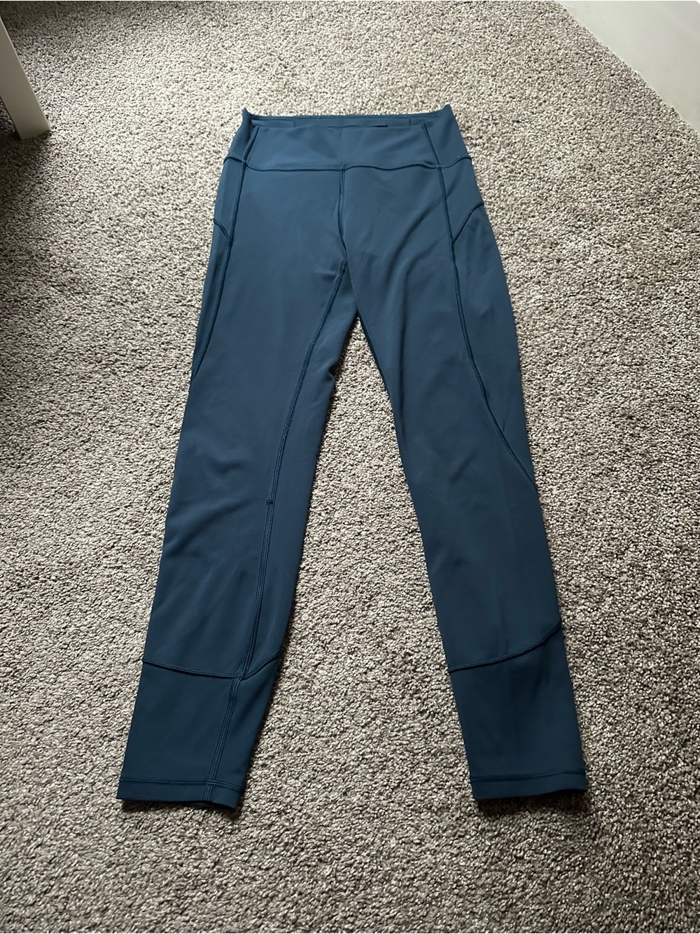 Lululemon In Movement Tight - Picture 4 of 7